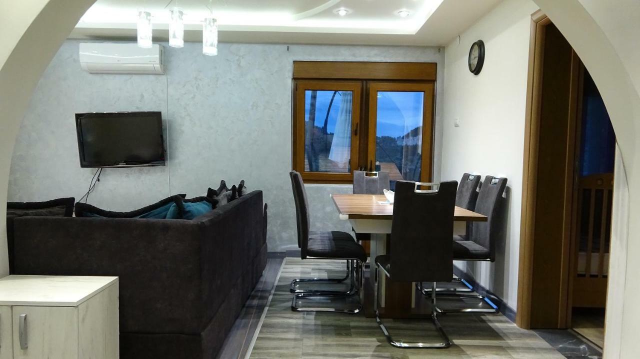 Apartment Kraljica Jelena Virpazar Exterior foto